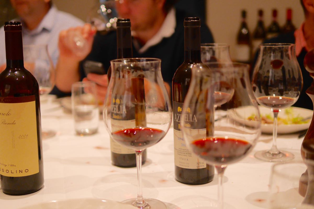 2004-barolo-10-year-retrospective-for-wine-decoded-by-paul-kaan-hero