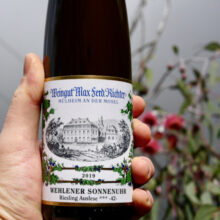 Max Ferdinand Richter Wehlener Sonnenuhr Auslese*** Faß 42 HALF 2019